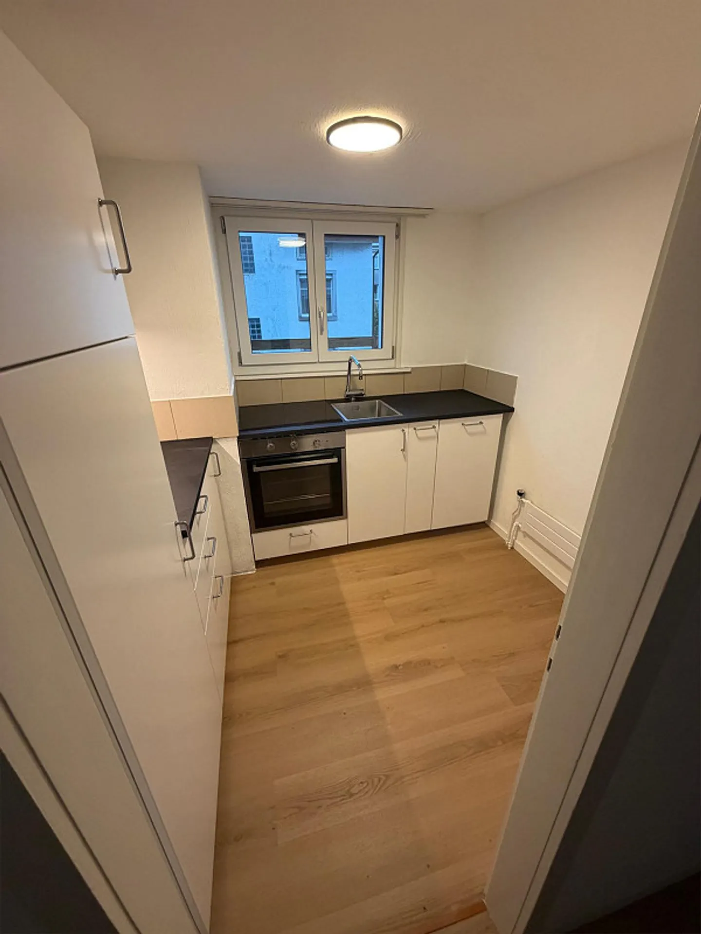 newly renovated 3-room apartment (including parking space) - Photo 1 of 11