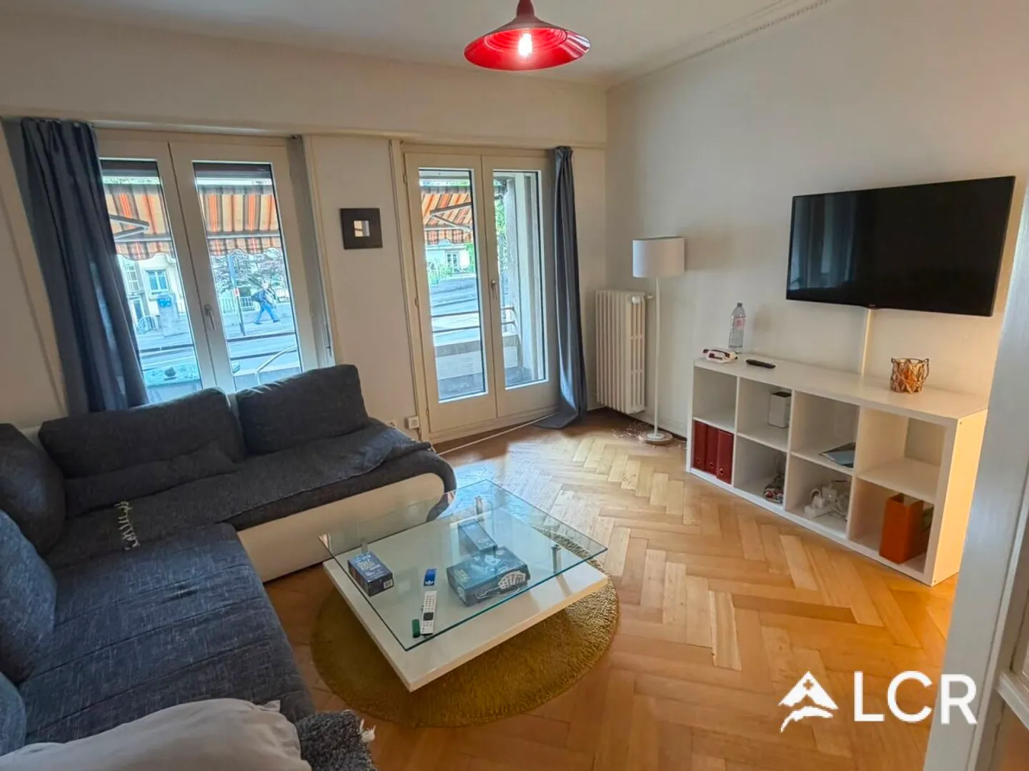 Beautiful furnished 3.5-room apartment in Lausanne - Photo 1 of 11