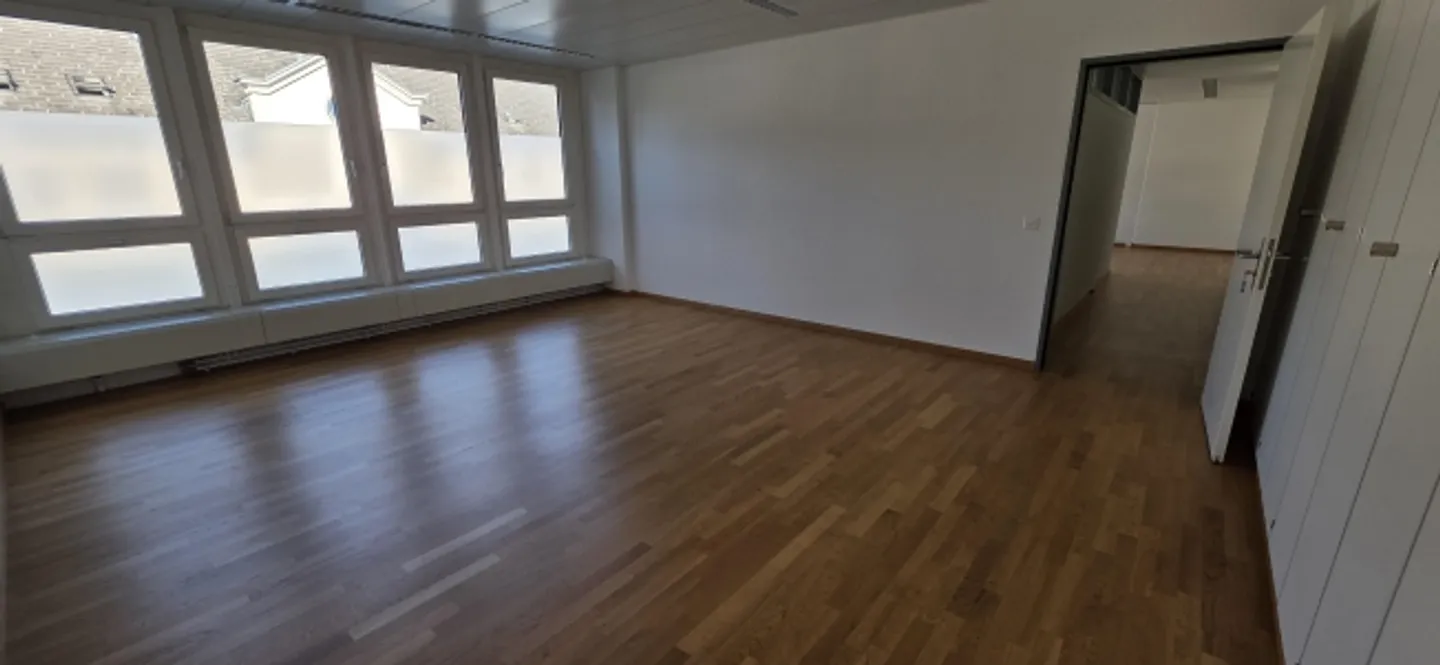 Bürofläche mieten - Foto 1 von 8