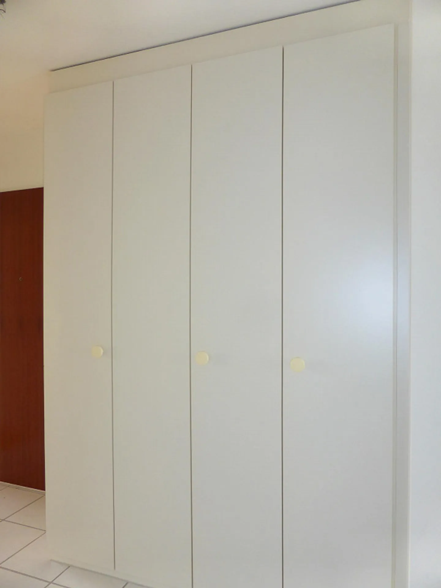 Friendly, bright apartment - Photo 7 of 8