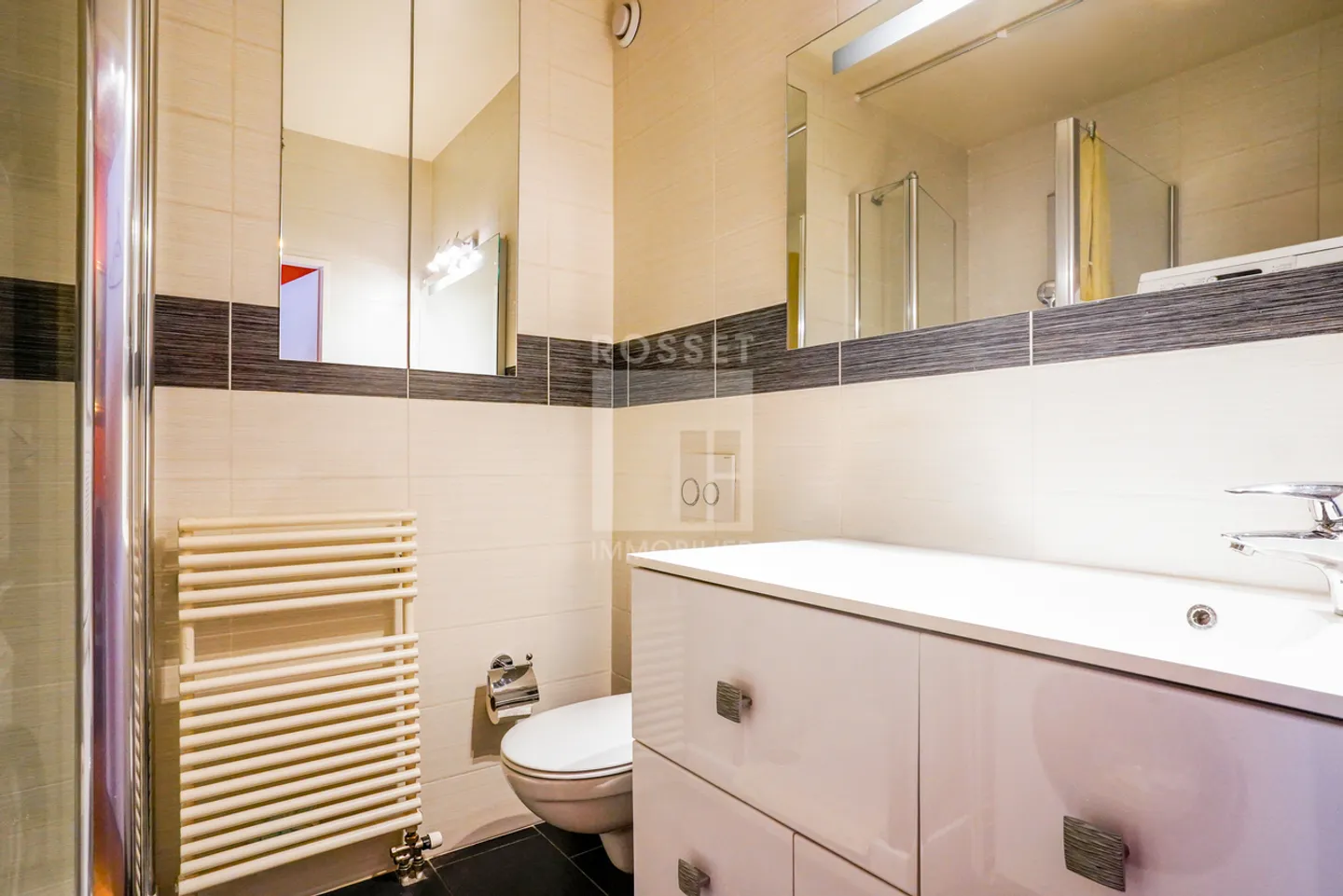 Exklusiv: Schöne 4-Zimmer-Wohnung im Herzen von Thônex - Foto 3 von 4