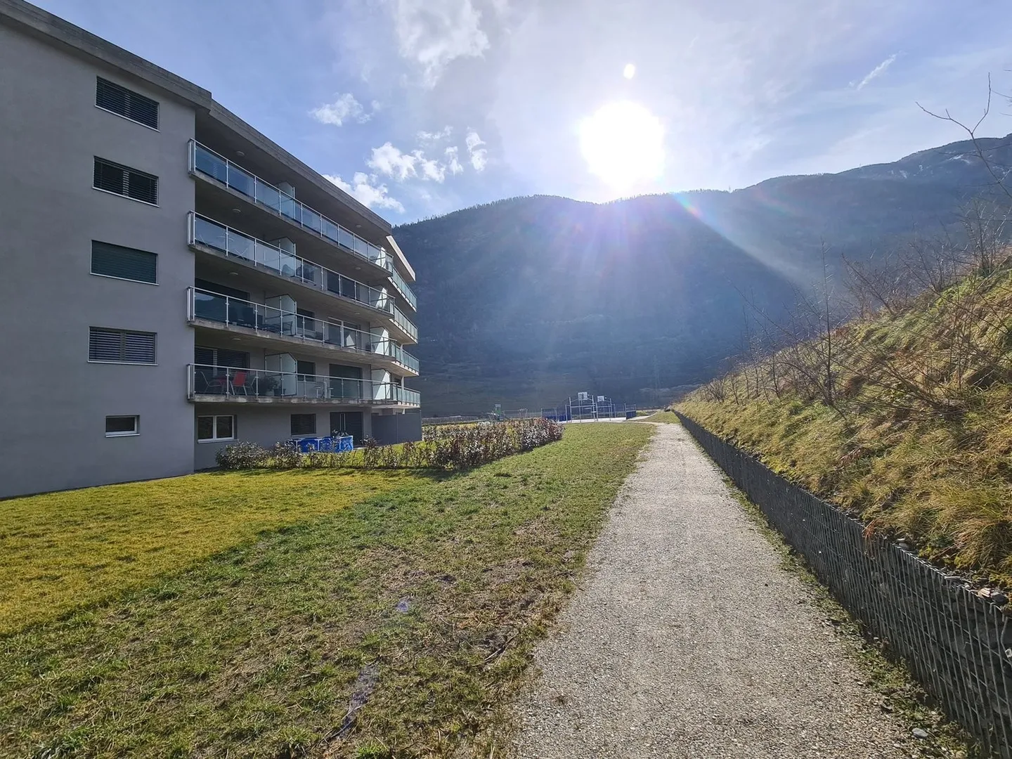 Jolim 2.5 pièces à Riddes ! - Photo 1 sur 4