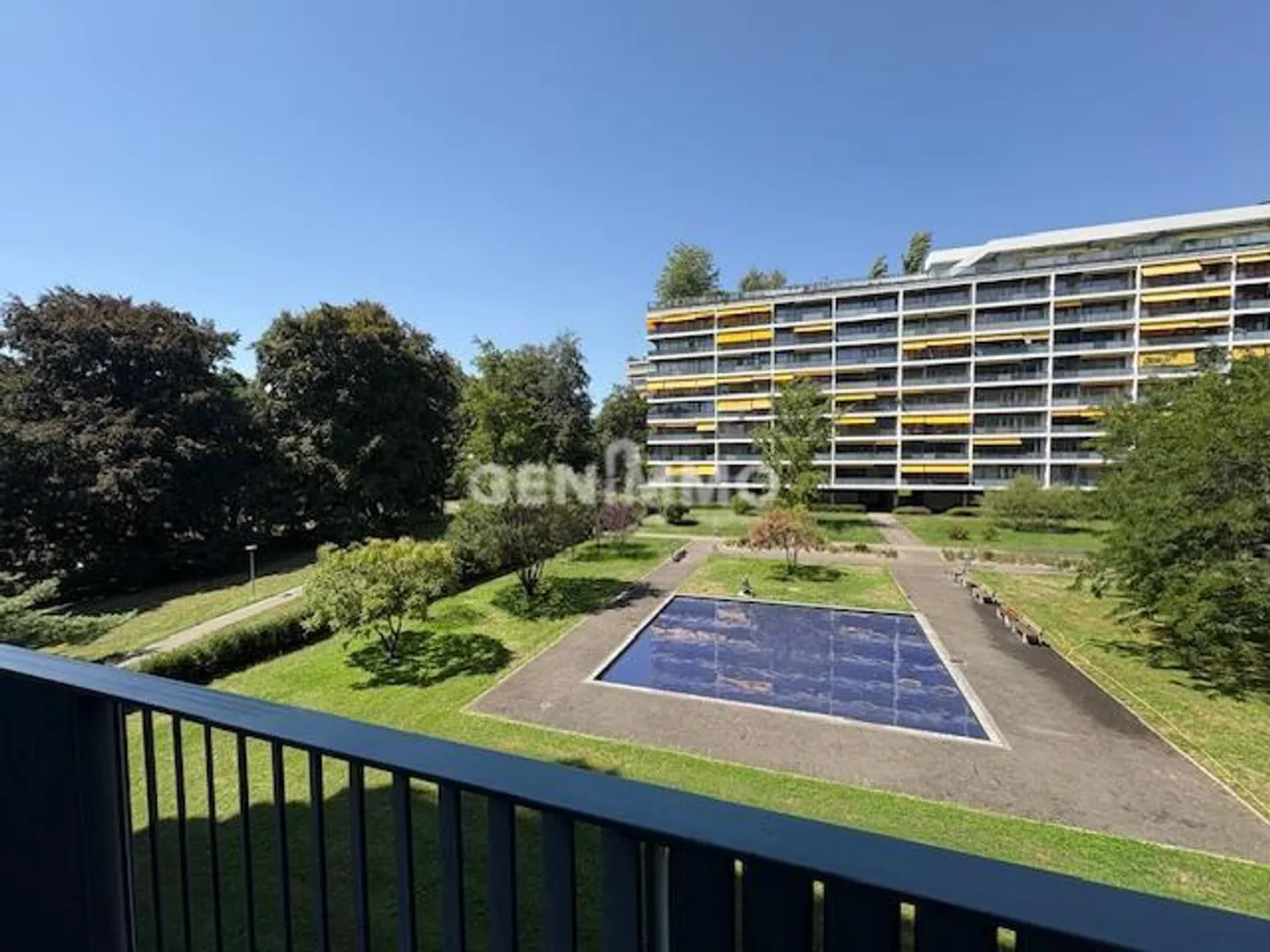 Appartamento di 5 locali con doppia esposizione - Foto 1 di 4