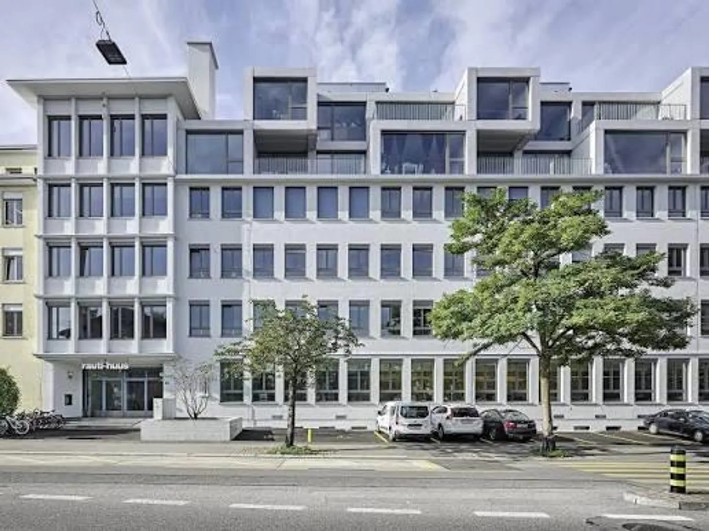 Appartamento duplex da 3,5 locali con vista sulla città nel Rautihaus Zü - Foto 1 di 10