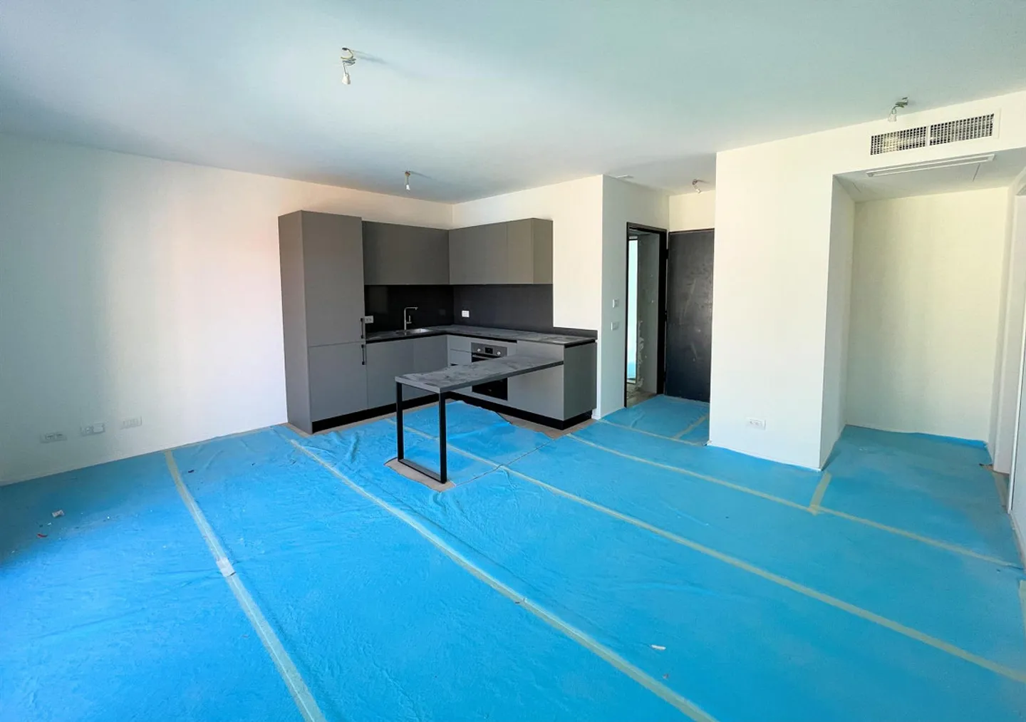 New apartment in a convenient and strategic area - Photo 5 of 14