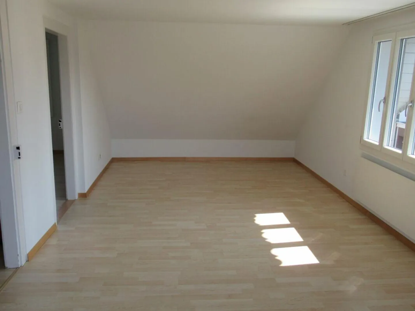 Charmante 3.5 Zimmerwohnung - Foto 4 von 8