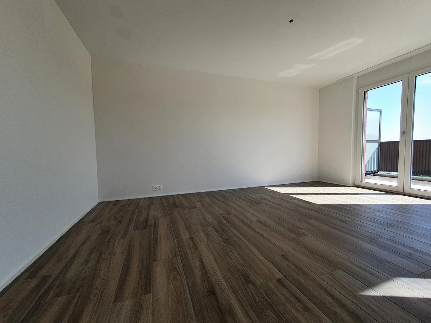 sonnige Attikawohnung mit herrllichem Weitblick - Photo 7 sur 11