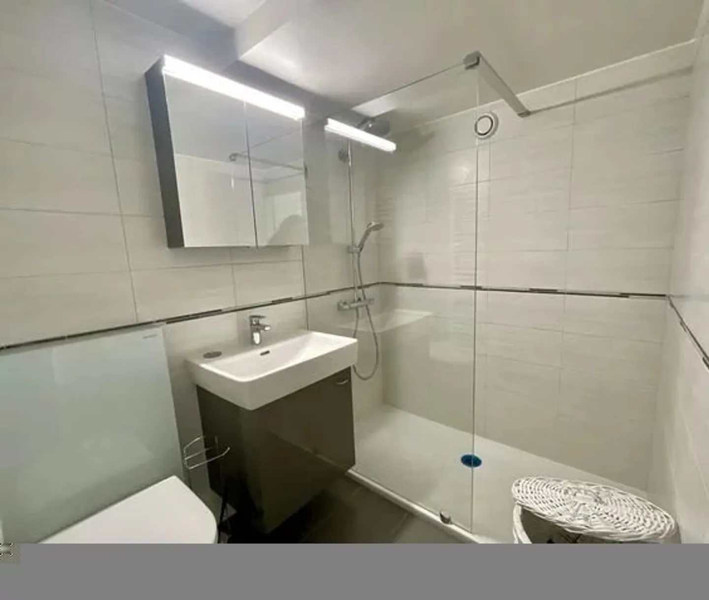 Appartamento arredato con 2 camere al 16° piano con vista su Montreux e sul lago. - Foto 6 di 9