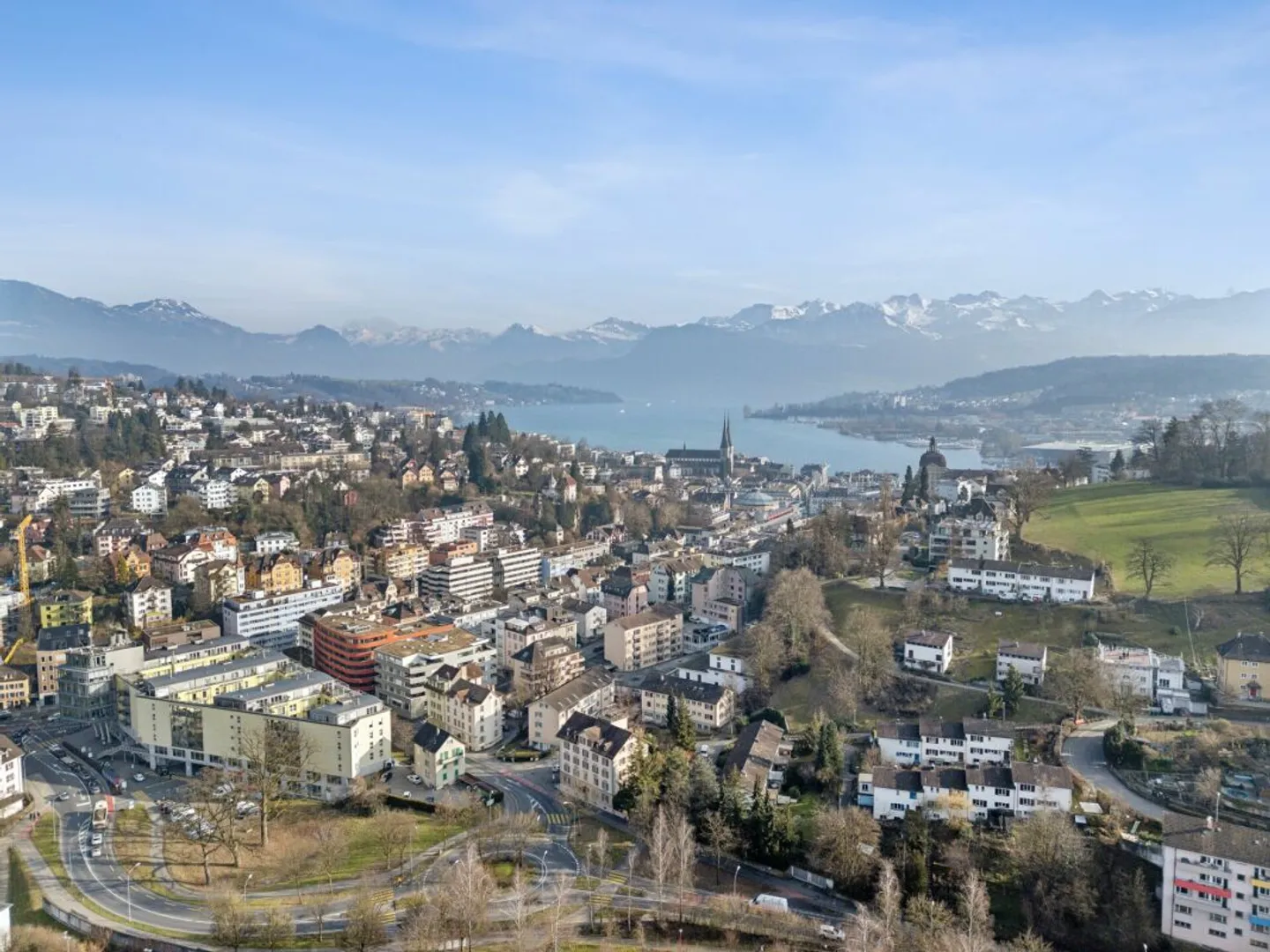 Casa trifamiliare nella migliore posizione di Lucerna - Foto 3 di 3