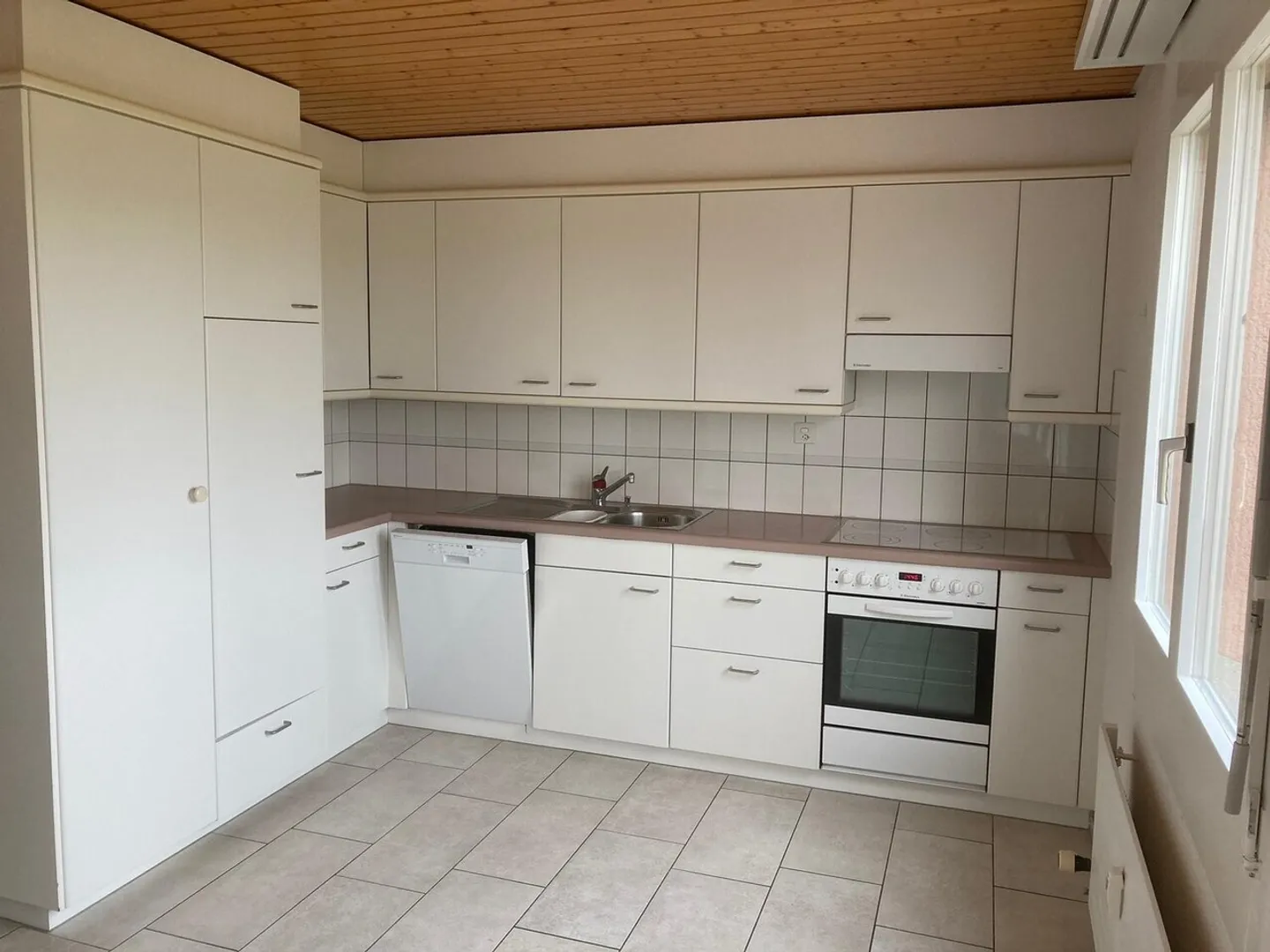 Tolle 4.5-Zimmerwohng im Hochparterre für Familien mit Spielplatz - Foto 7 von 9