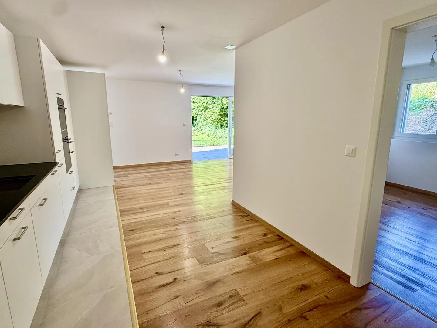 Appartement moderne avec jardin - Photo 1 sur 16
