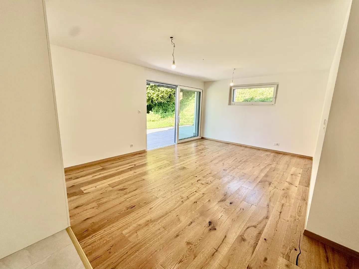 Appartement moderne avec jardin - Photo 4 sur 16