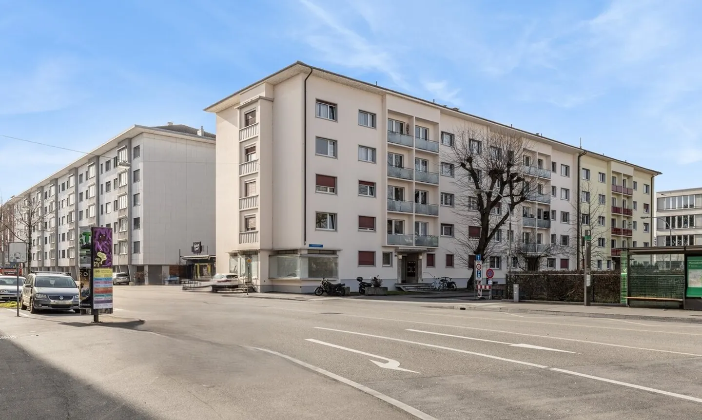 RENT WITHOUT DEPOSIT - Live where life pulsates - Photo 1 of 8