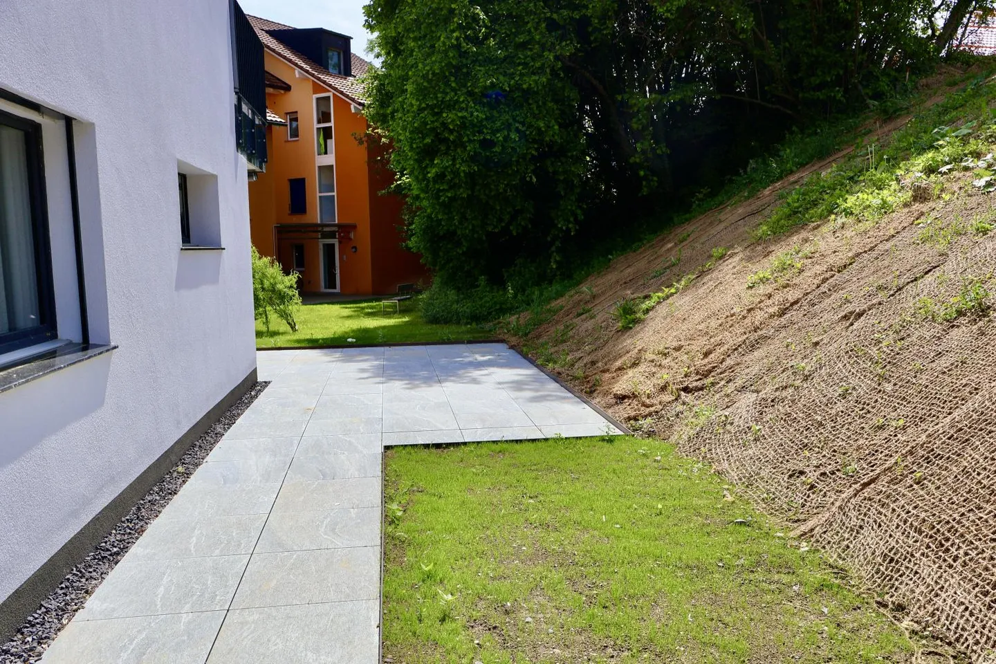 Appartement moderne avec jardin - Photo 14 sur 16