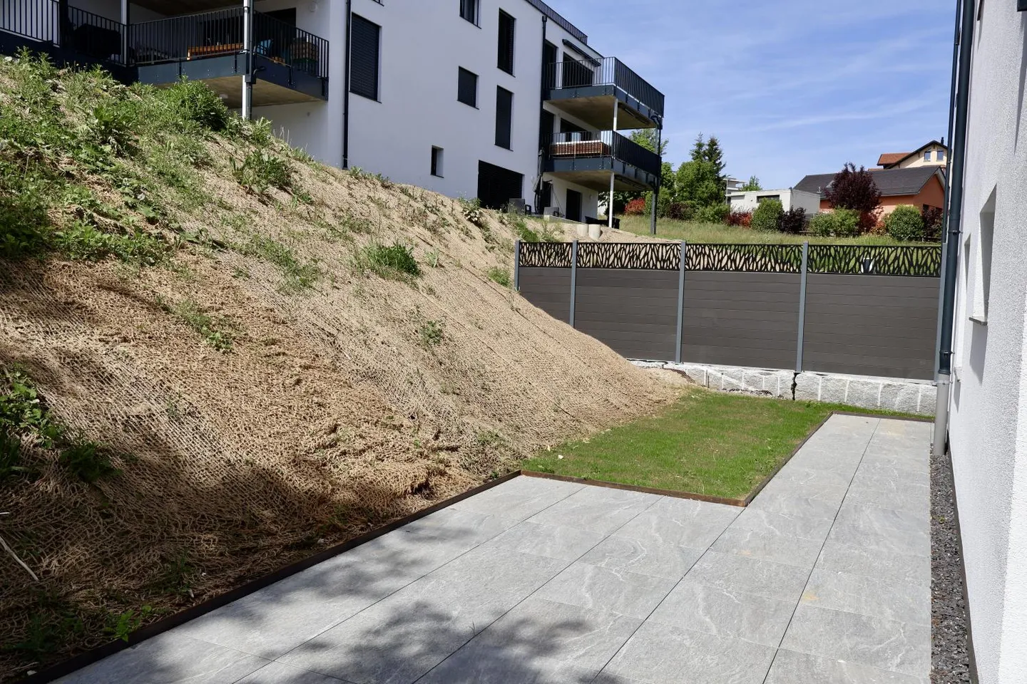 Appartement moderne avec jardin - Photo 15 sur 16