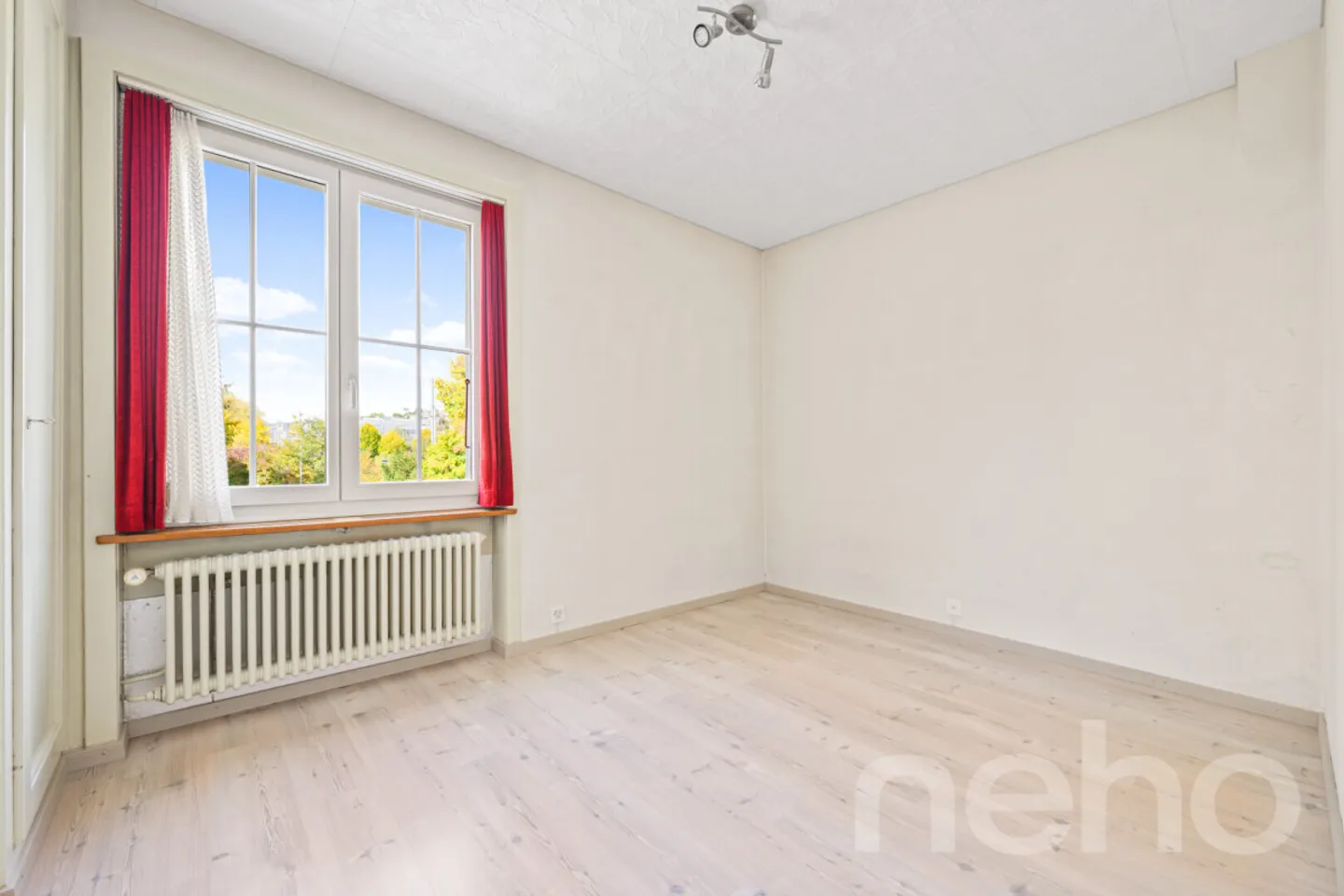 Charmantes Freistehendes Haus in Ittigen - Foto 5 von 12