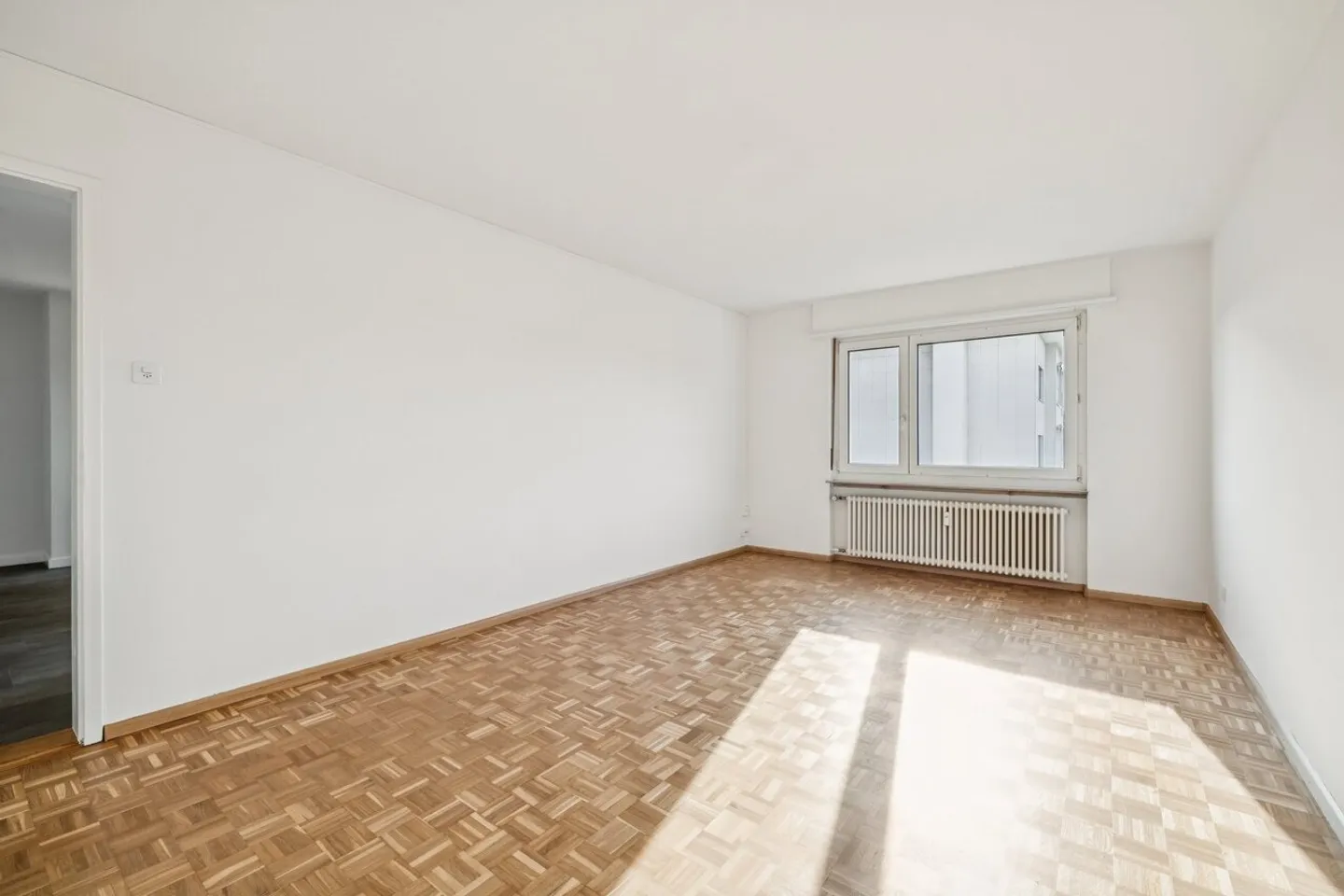 RENT WITHOUT DEPOSIT - Live where life pulsates - Photo 6 of 8