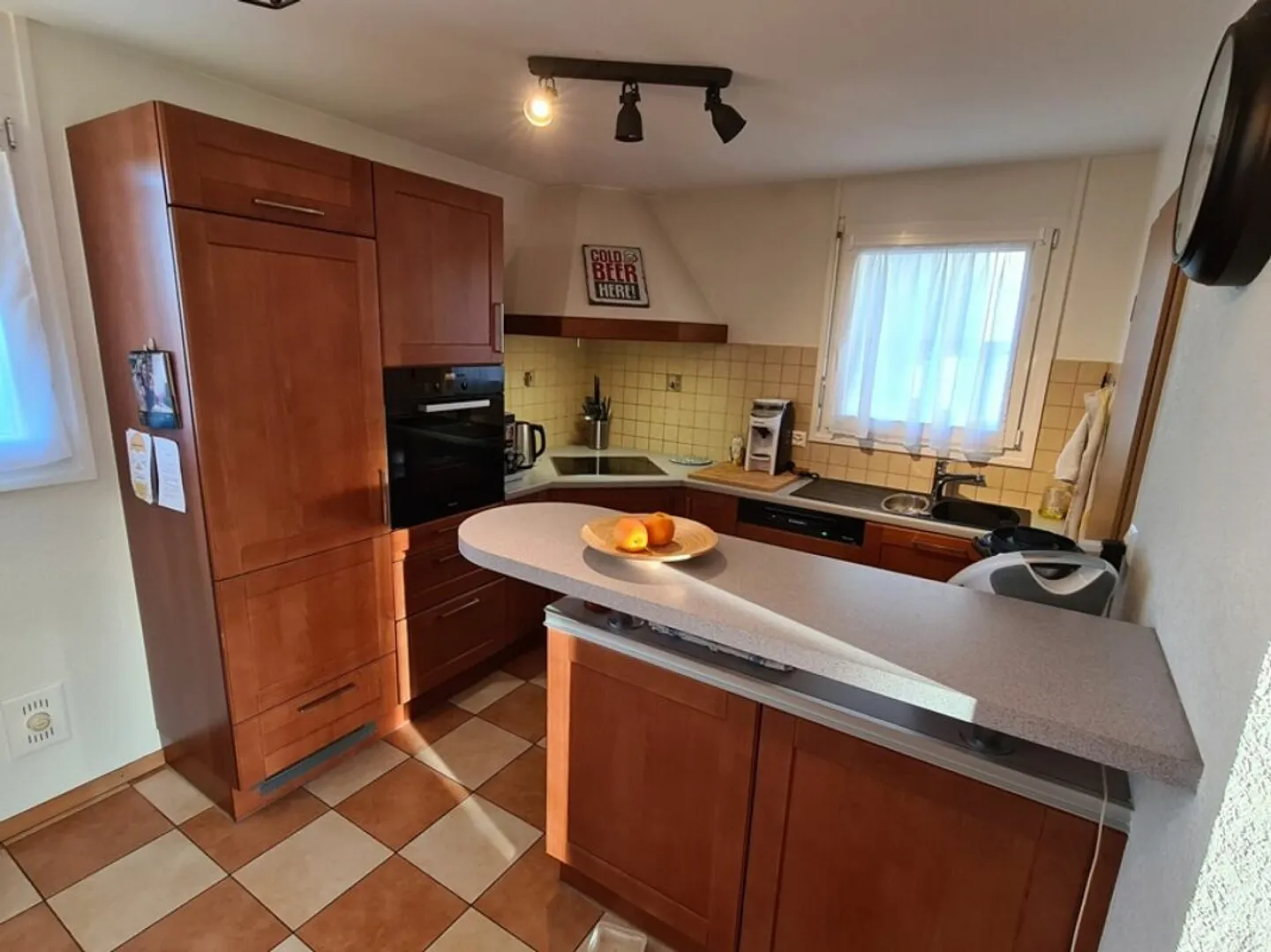 Superb penthouse apartment with terrace and double garage - Photo 5 of 12