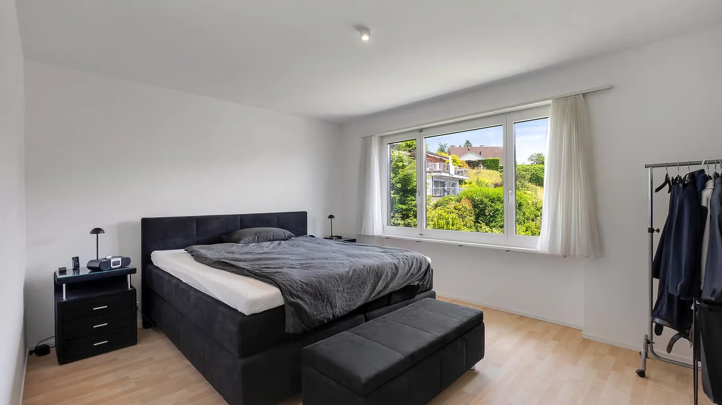 Modernes Penthouse mit Seesicht - Foto 8 von 9