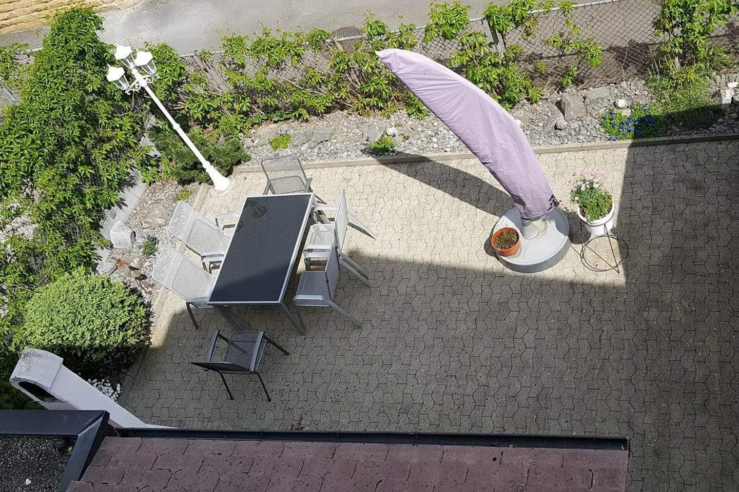 Edificio residenziale con diverse possibilità in ottime condizioni - Foto 6 di 13