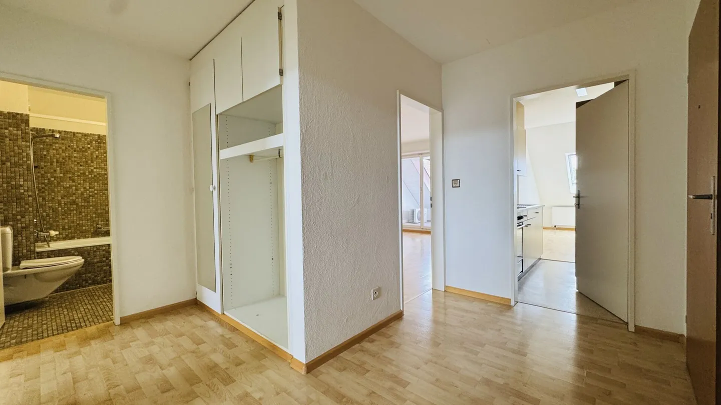 Gemütliche 3.5-Zimmer-Wohnung in Basel - Foto 1 von 6