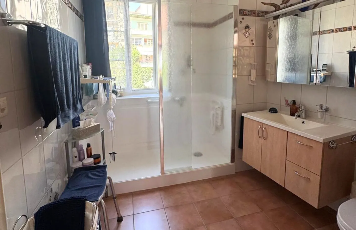 Apartment in the center of Moudon with 2.5 rooms and guaranteed yield - Photo 9 of 11