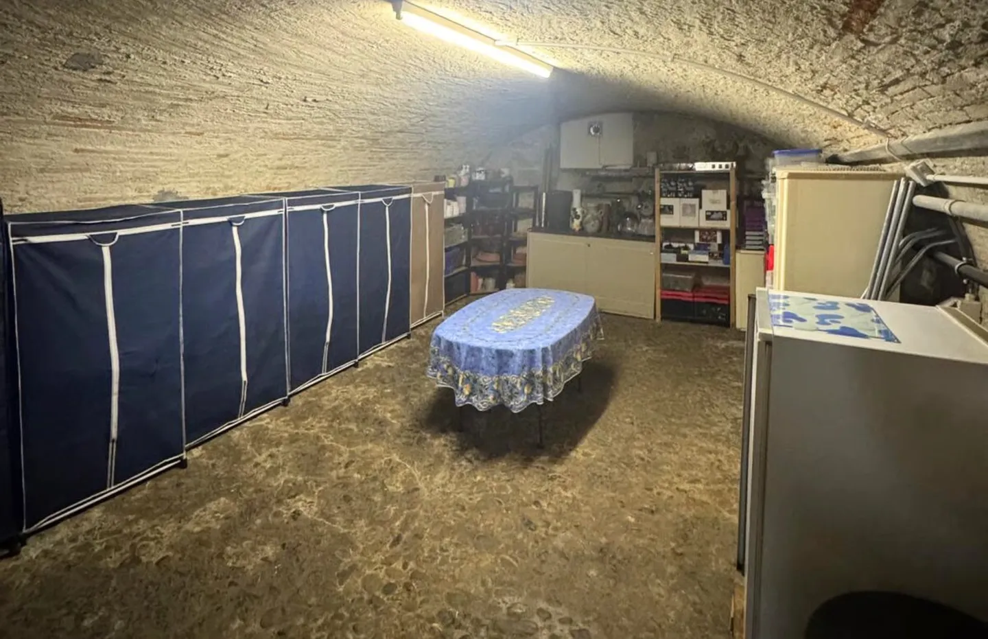 Apartment in the center of Moudon with 2.5 rooms and guaranteed yield - Photo 10 of 11