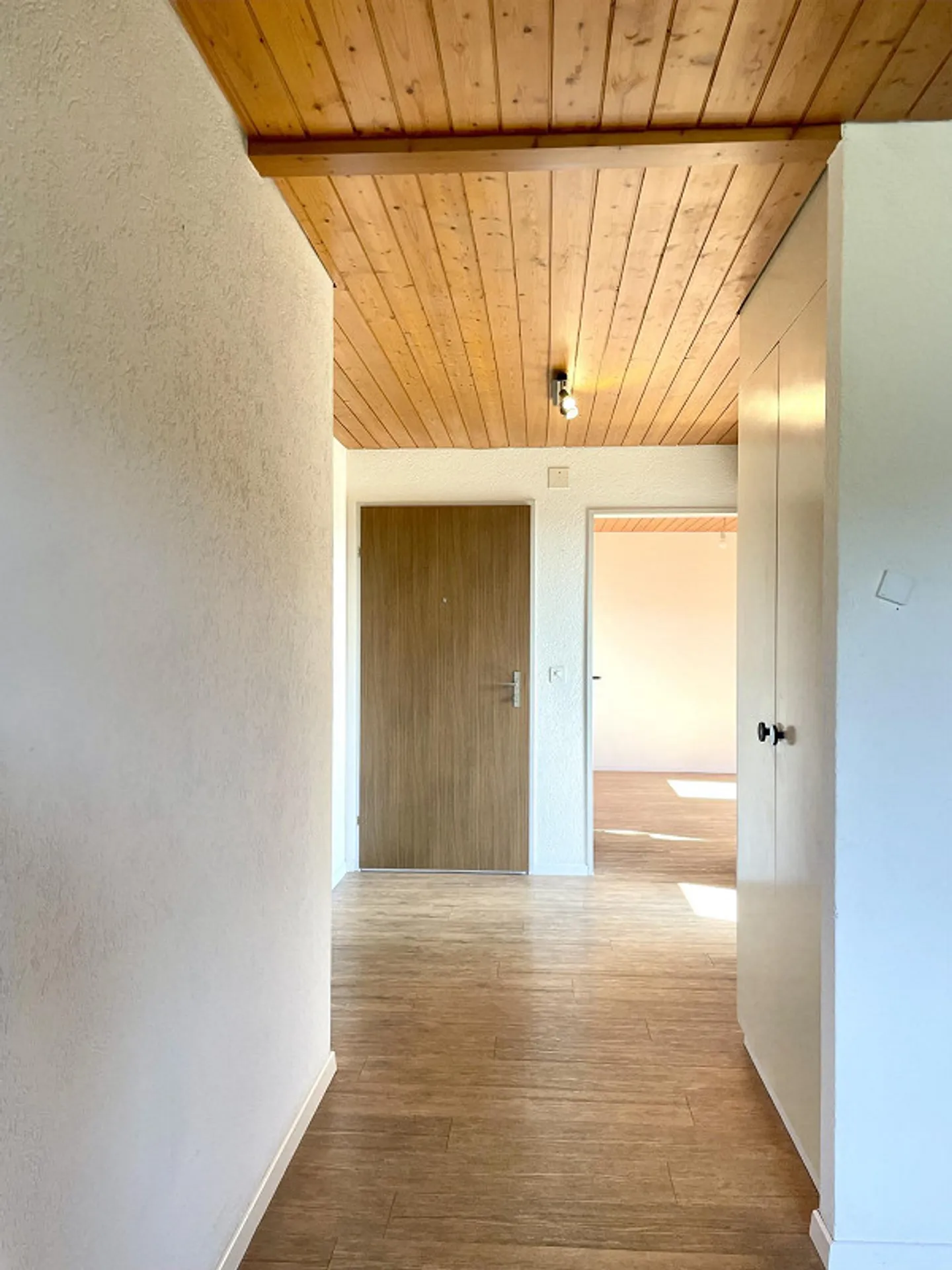 Appartamento di 2,5 stanze in una zona ricreativa - Foto 5 di 10