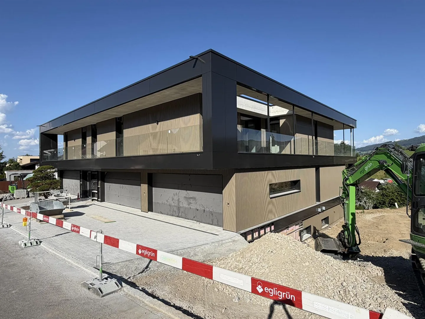 Charmante Maisonette mit Seesicht - Foto 1 von 9