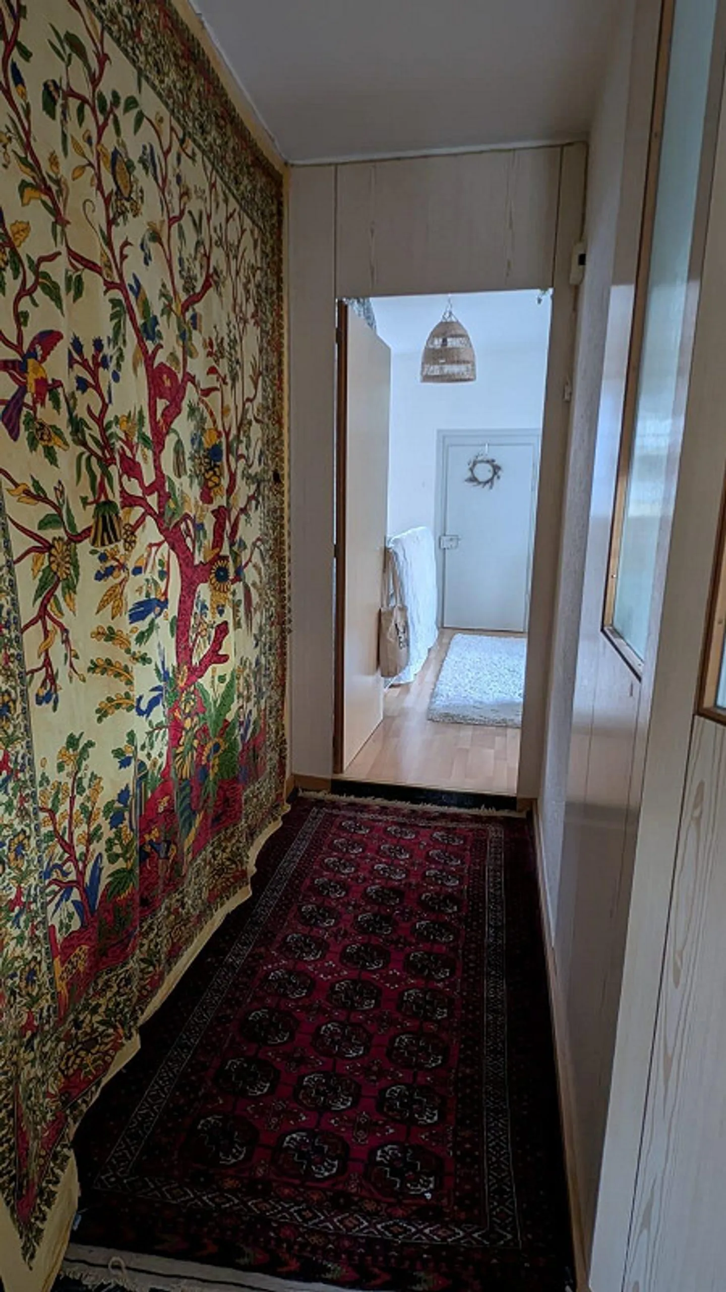 Charmante appartement de 2 pièces avec vue sur le Rhin - Photo 5 sur 7