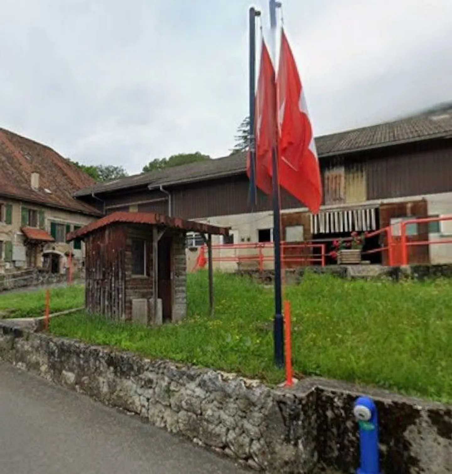 Propriété rurale avec potentiel - Photo 2 sur 13