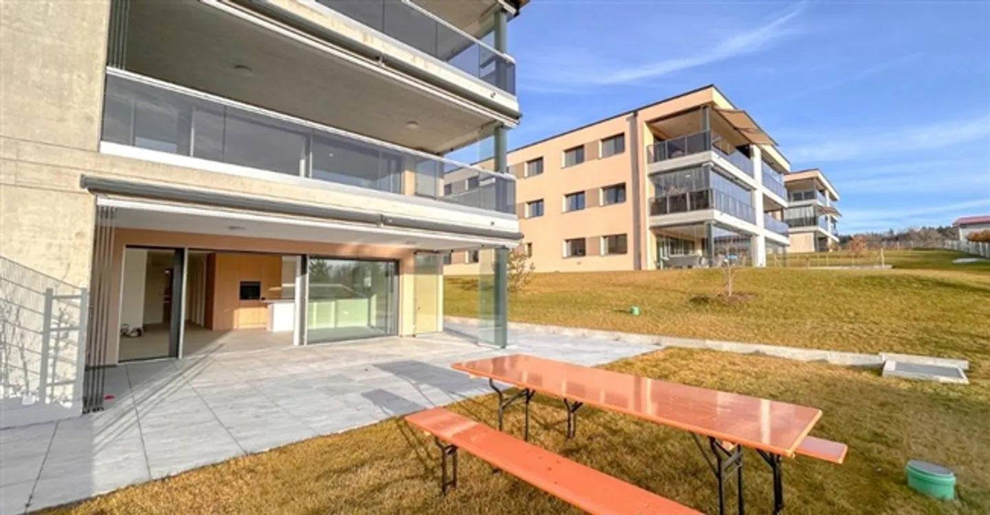 Dépôt spacieux avec appartement - Photo 7 sur 13