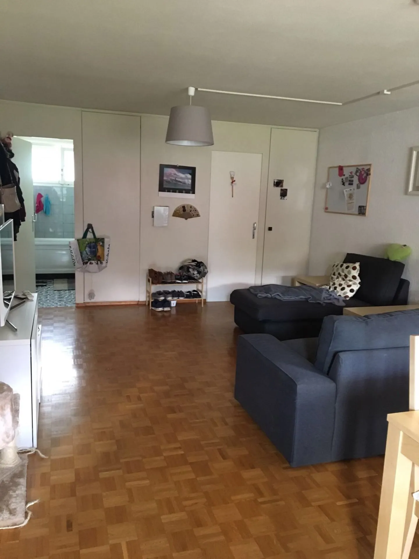 Charming 2.5-Room Apartment - Photo 4 of 6