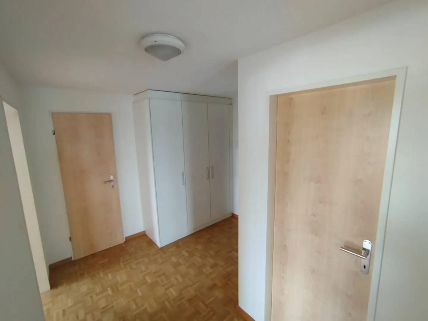 Charming Apartment in Prime Location - Photo 4 of 10