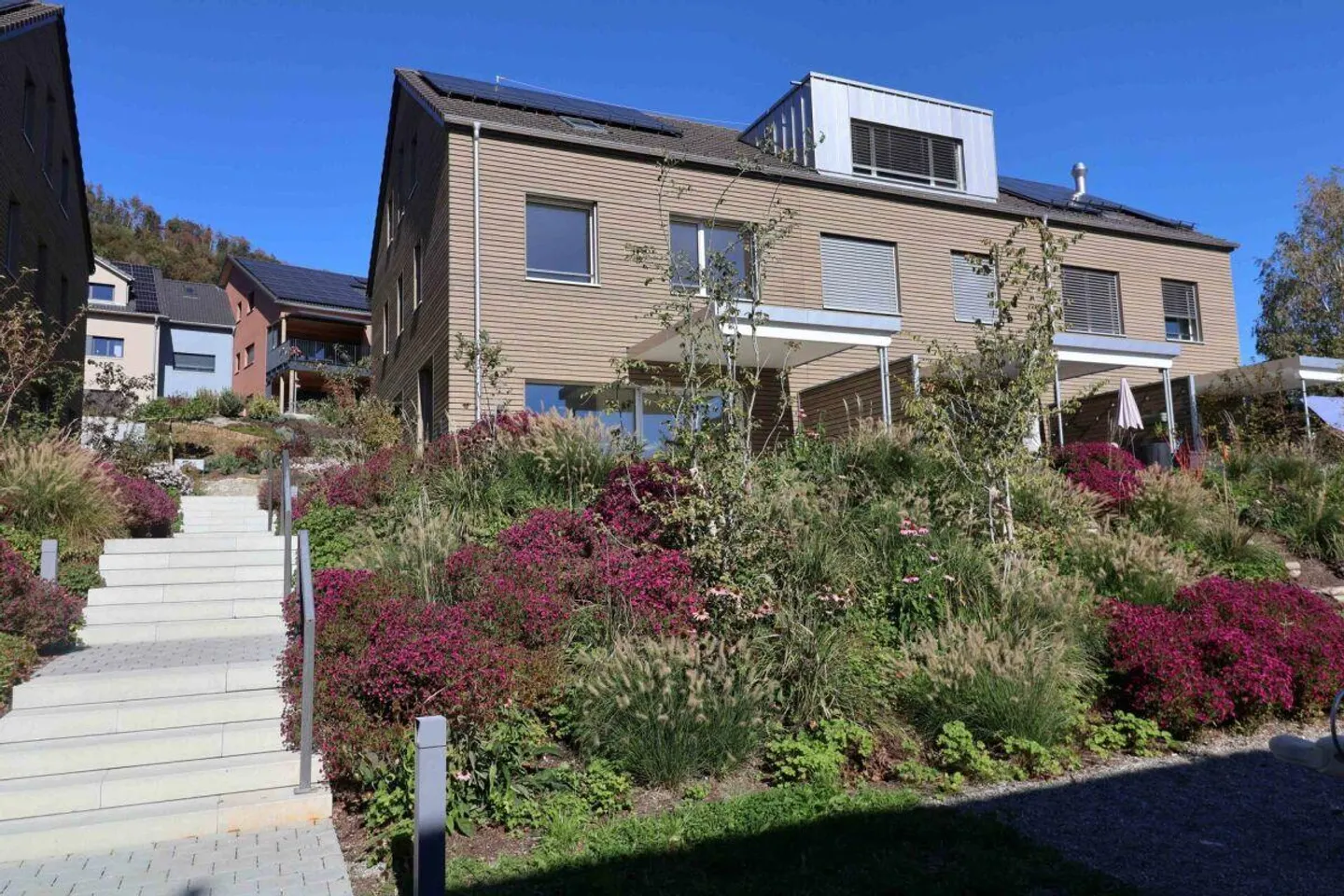 Move in instead of waiting, last house is now ready for occupancy! - Photo 3 of 16