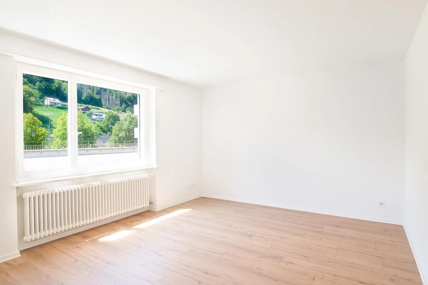 Renovated 2-room apartment for rent in Spreitenbach! - Photo 5 of 8