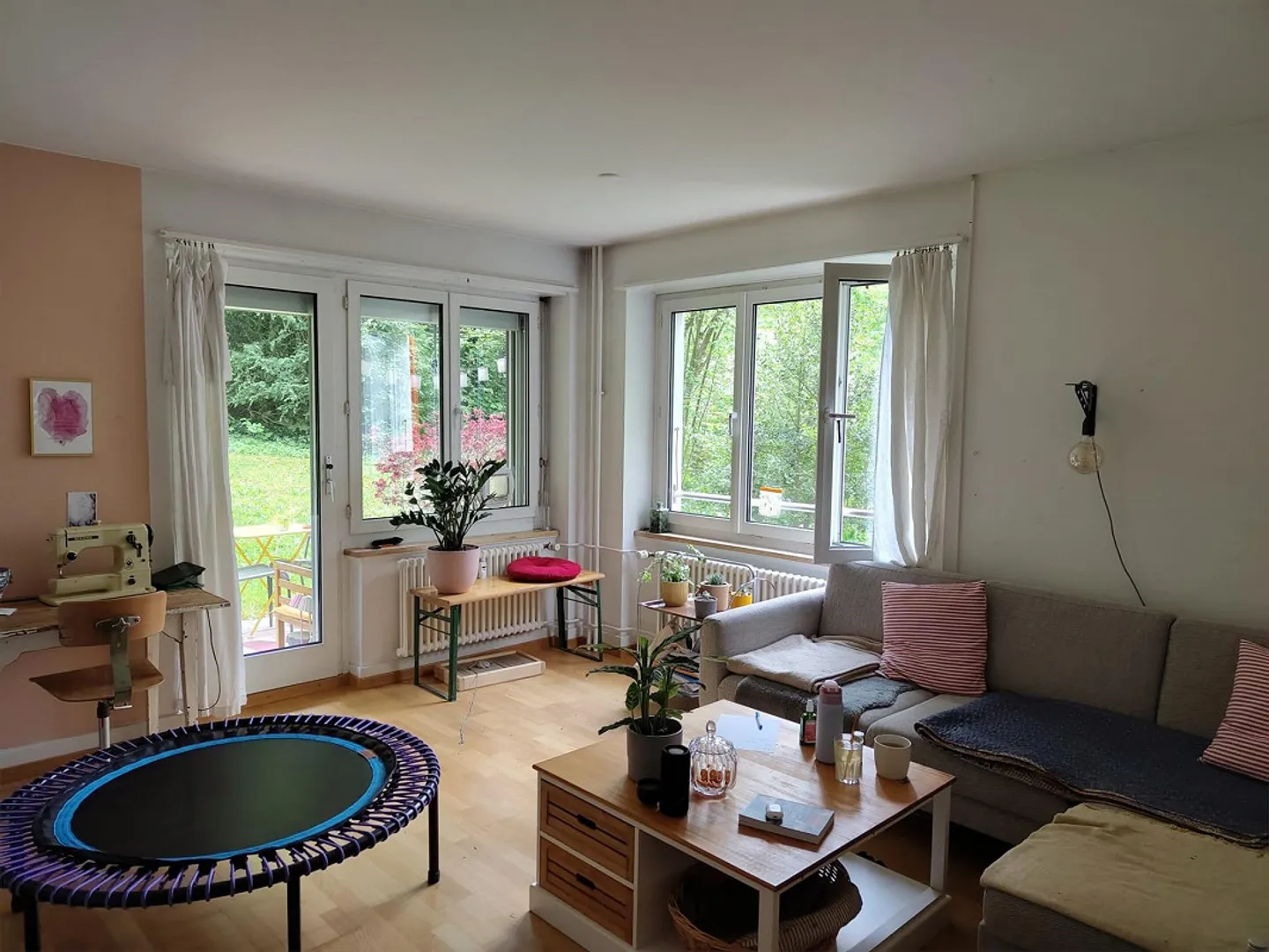 Sublet 2-room apartment in July - Photo 1 of 5