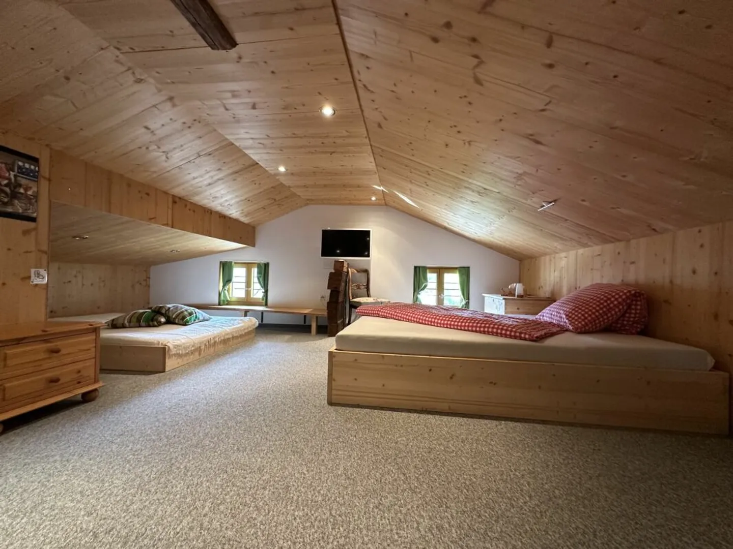 Liegenschaft an sonniger Lage mit bezauberndem Blick in die Glarner Bergwelt! - Foto 18 von 18