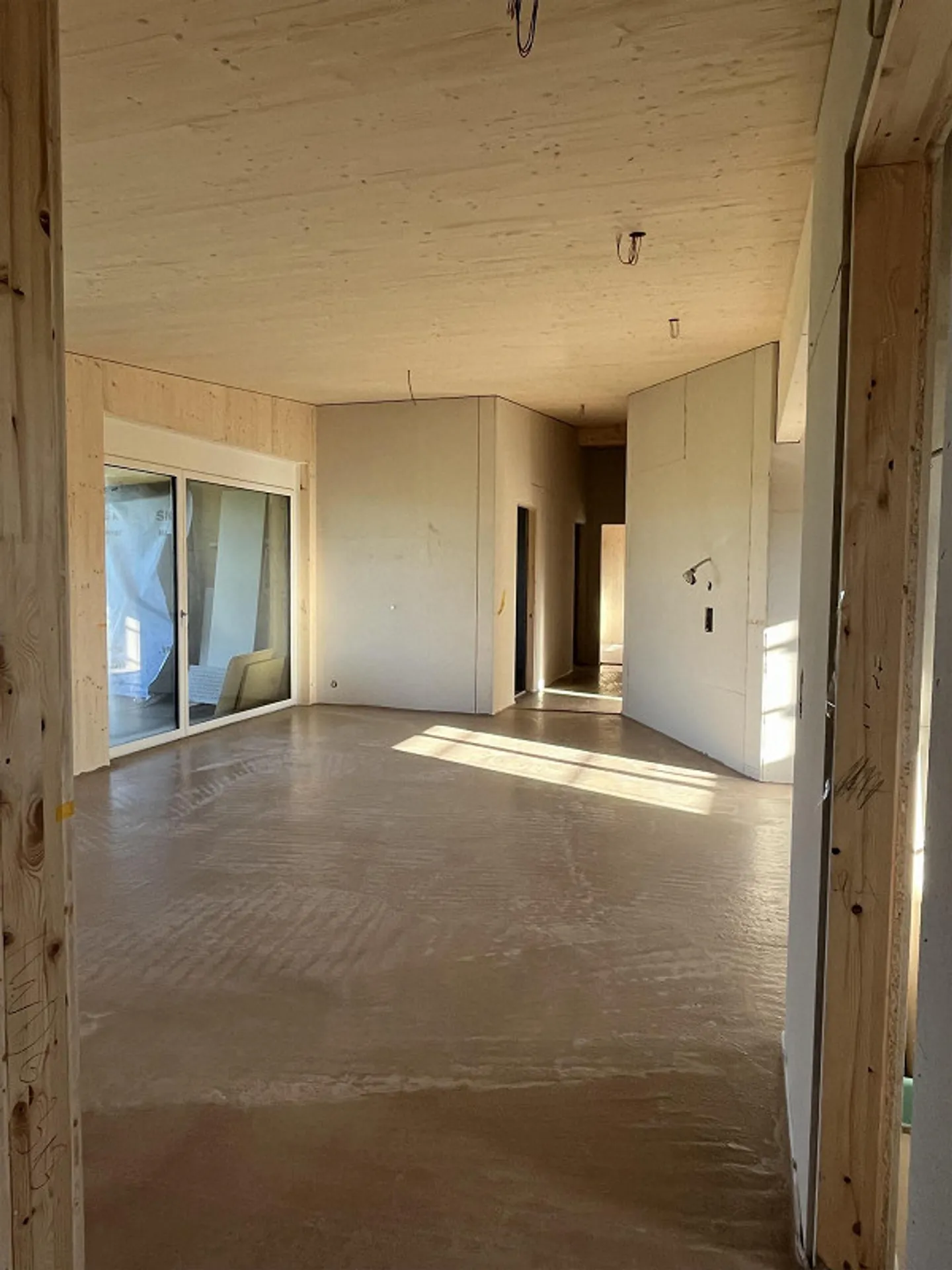 Première location dans une maison en bois moderne - Photo 4 sur 14