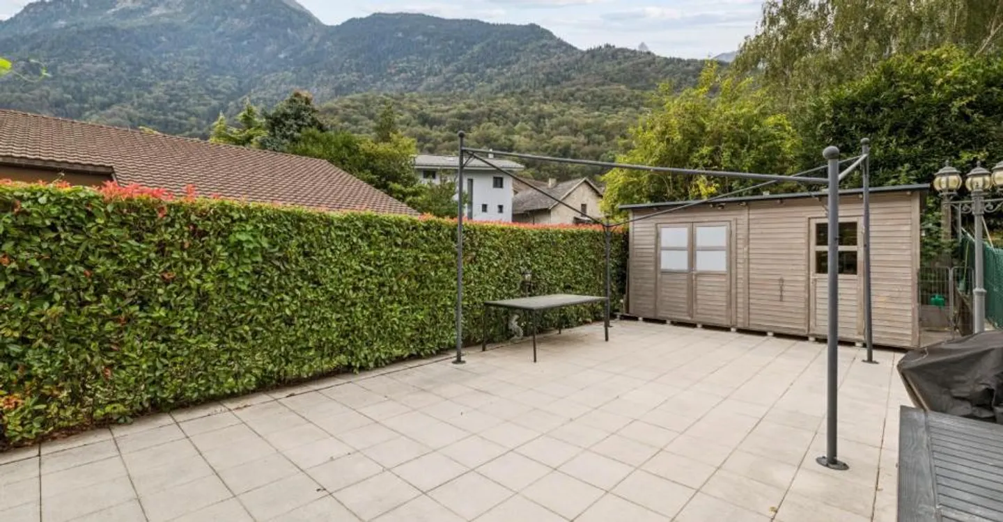 Schöne individuelle Villa mit 5,5 Zimmern, die schöne Volumen bietet - Foto 13 von 13