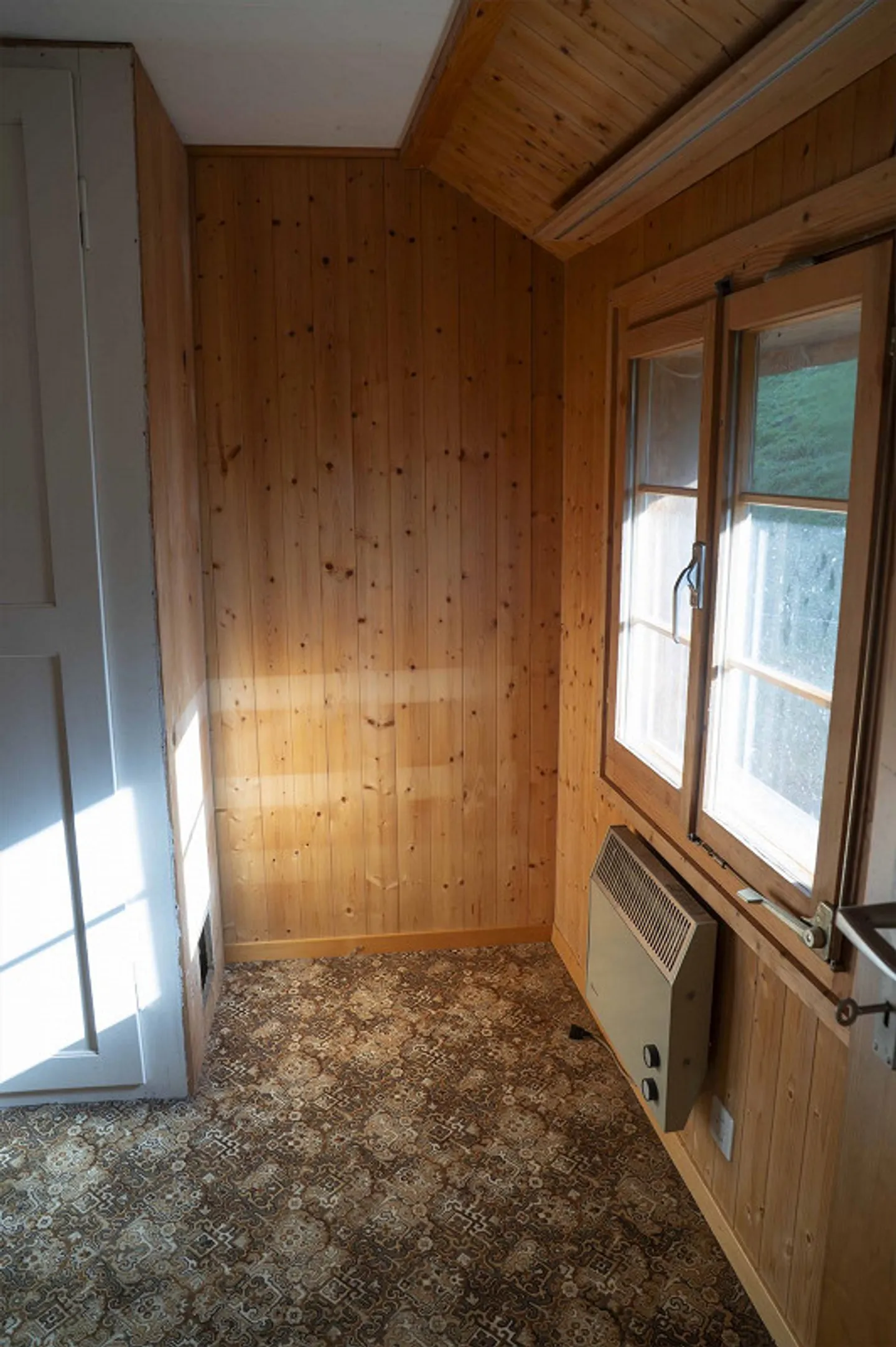 Space miracle with a usable area of approx. 211m2, lots of character and charm - Photo 22 of 29