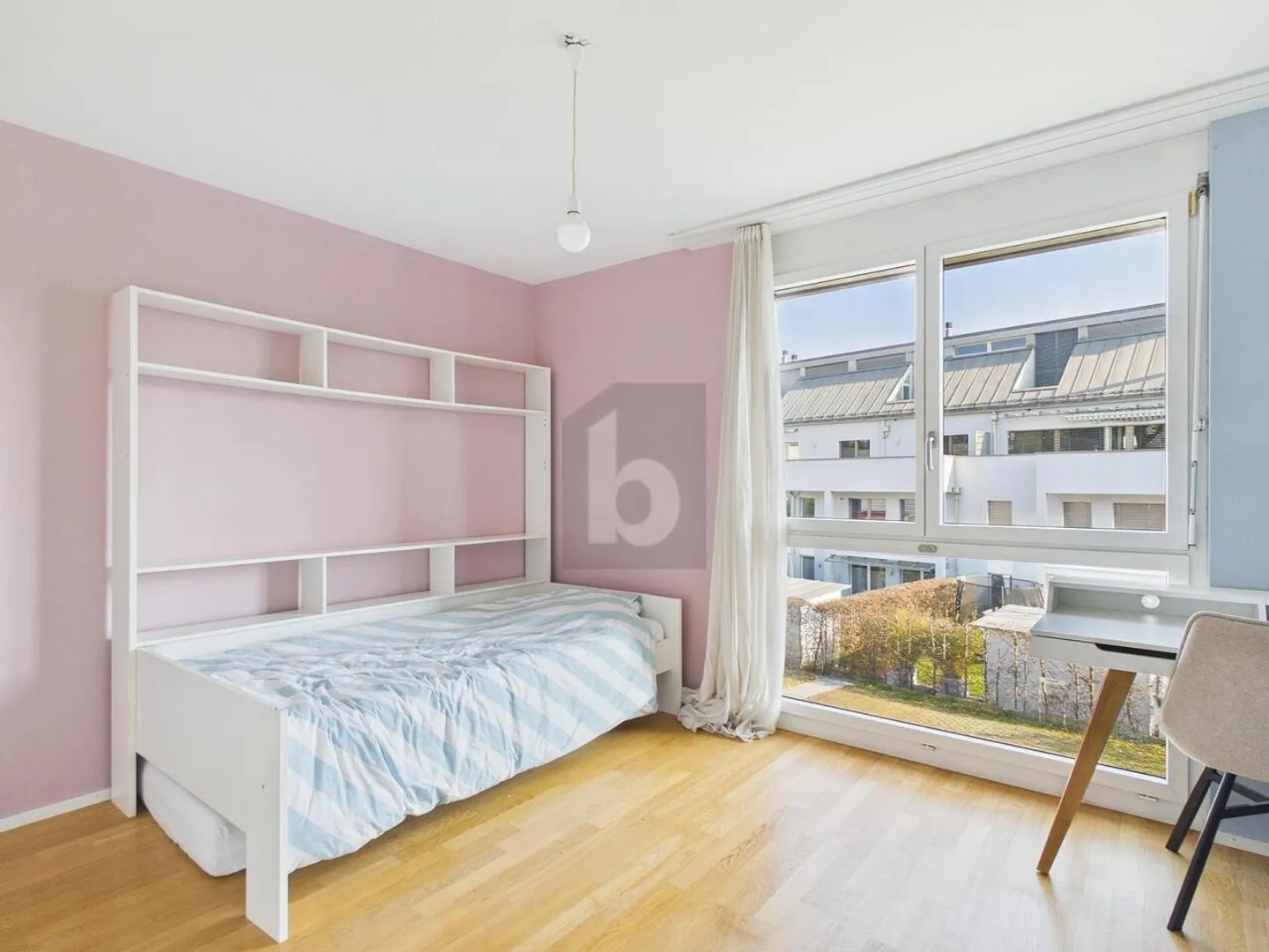 Posizione tranquilla nel verde - Foto 4 di 6