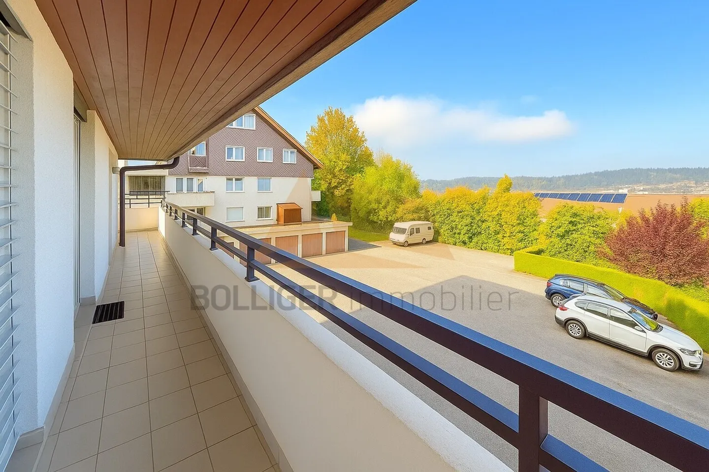 IN VENDITA APPARTAMENTO 4,5 STANZE DI 138 M2 CON GARAGE DOPPIO - Foto 8 di 10