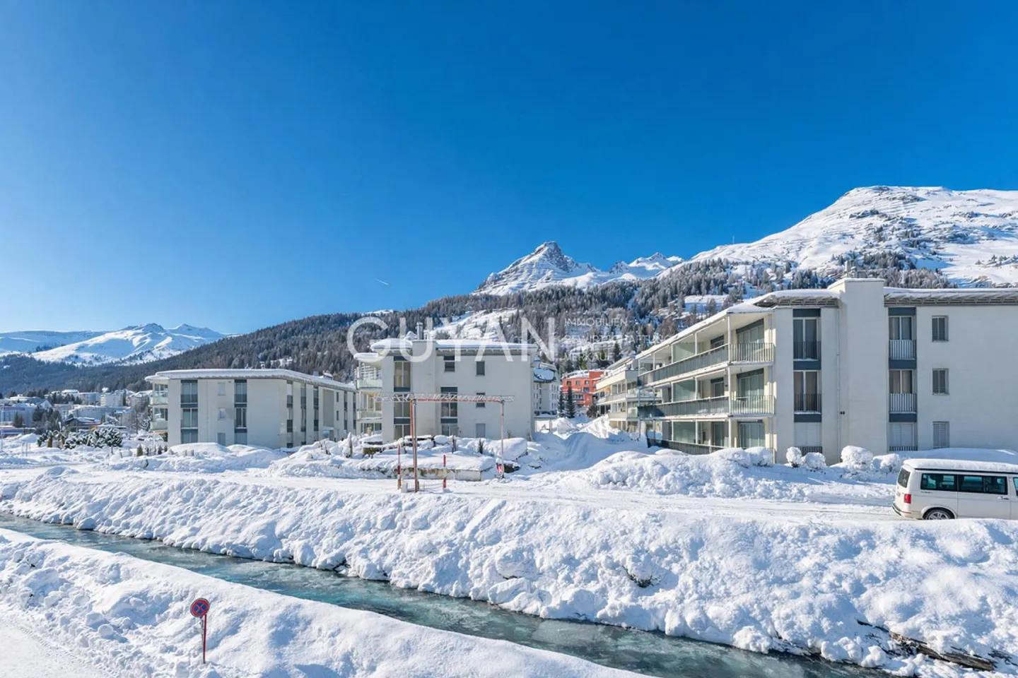 Geräumige Wohnung in Bündawiese - Foto 3 von 26