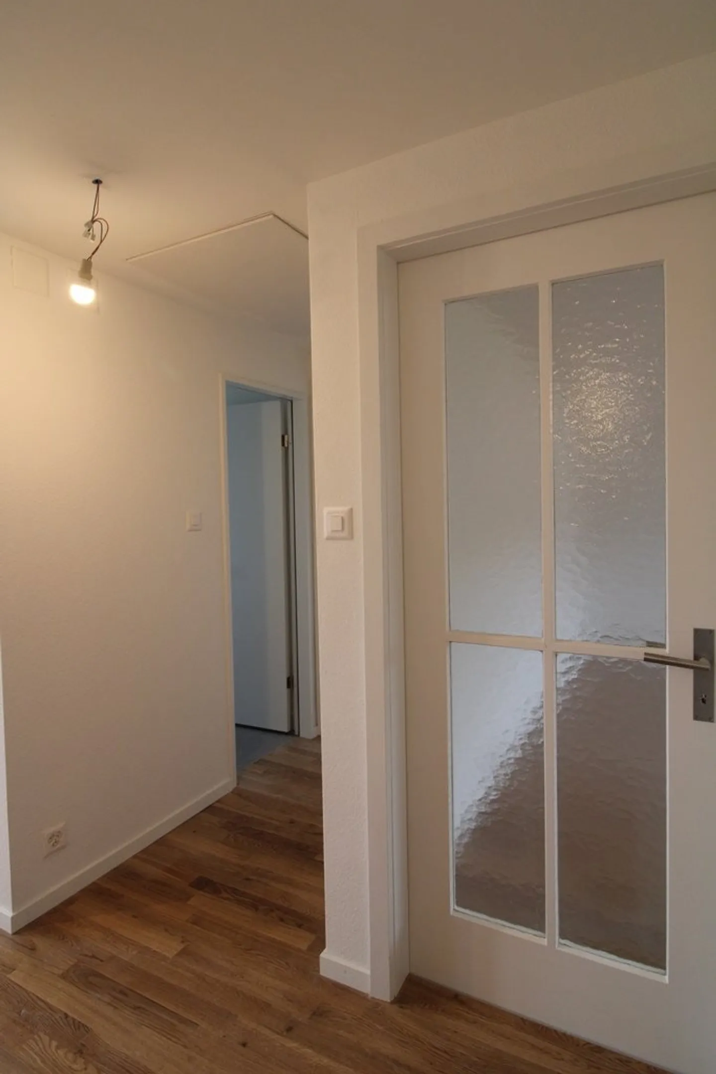 Bella appartamento ristrutturato di 4.5 stanze - Foto 8 di 10