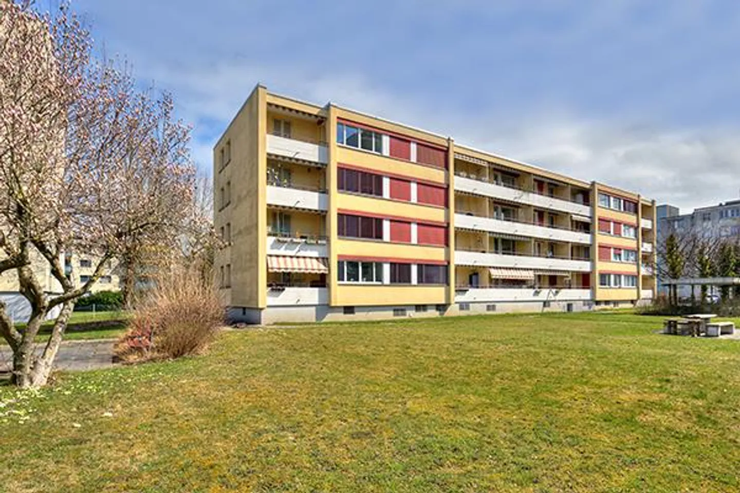 Wohnung mieten - Foto 2 von 4