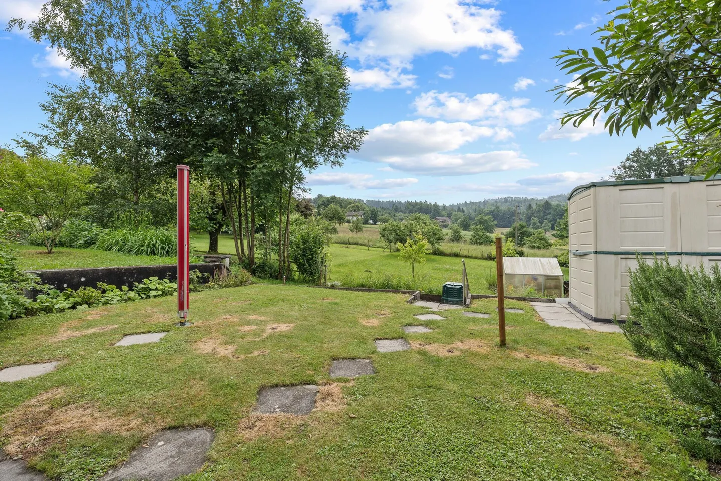 Maison de ville bien entretenue avec jardin, atelier, garage et beaucoup de potentiel - Photo 17 sur 19