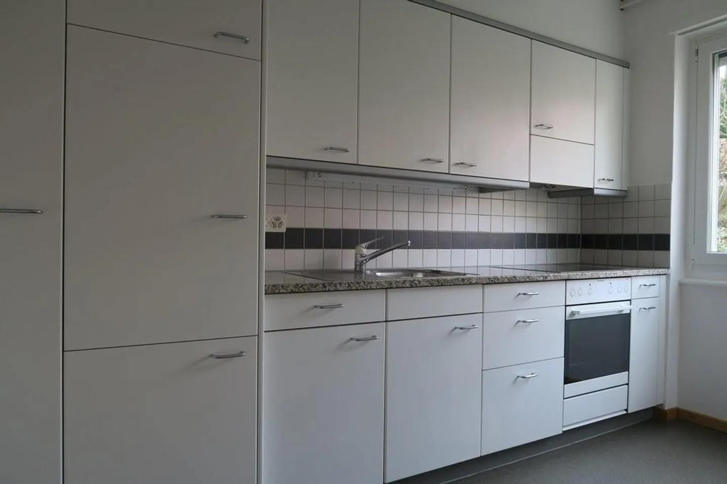 Appartement copieux à Berne - Photo 2 sur 6