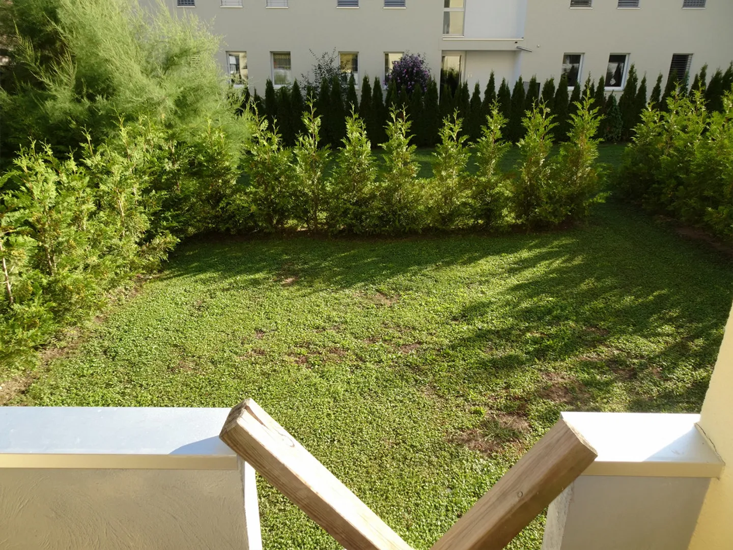Appartamento 3,5 locali con giardino soleggiato privato (50m2); ascensore - Foto 8 di 16