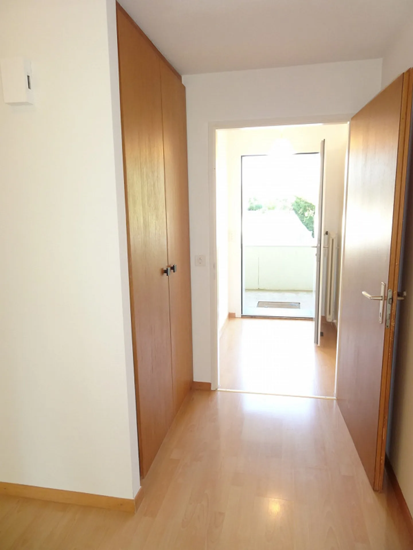 Appartamento 3,5 locali con giardino soleggiato privato (50m2); ascensore - Foto 14 di 16